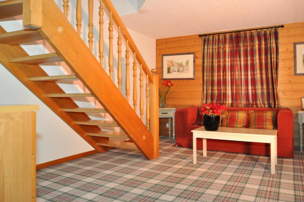 Hotel De La Paix Champery Room photo